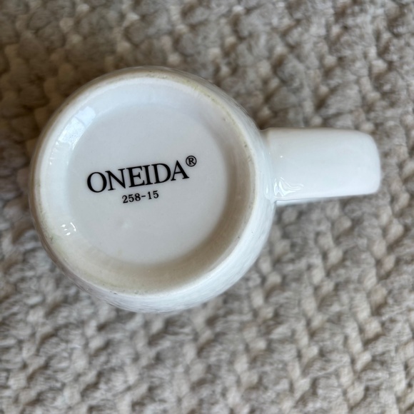Denny's Mug Vintage Oneida A Good Diner Has Open Doors Arms And Hearts Sign Logo - Picture 3 of 6